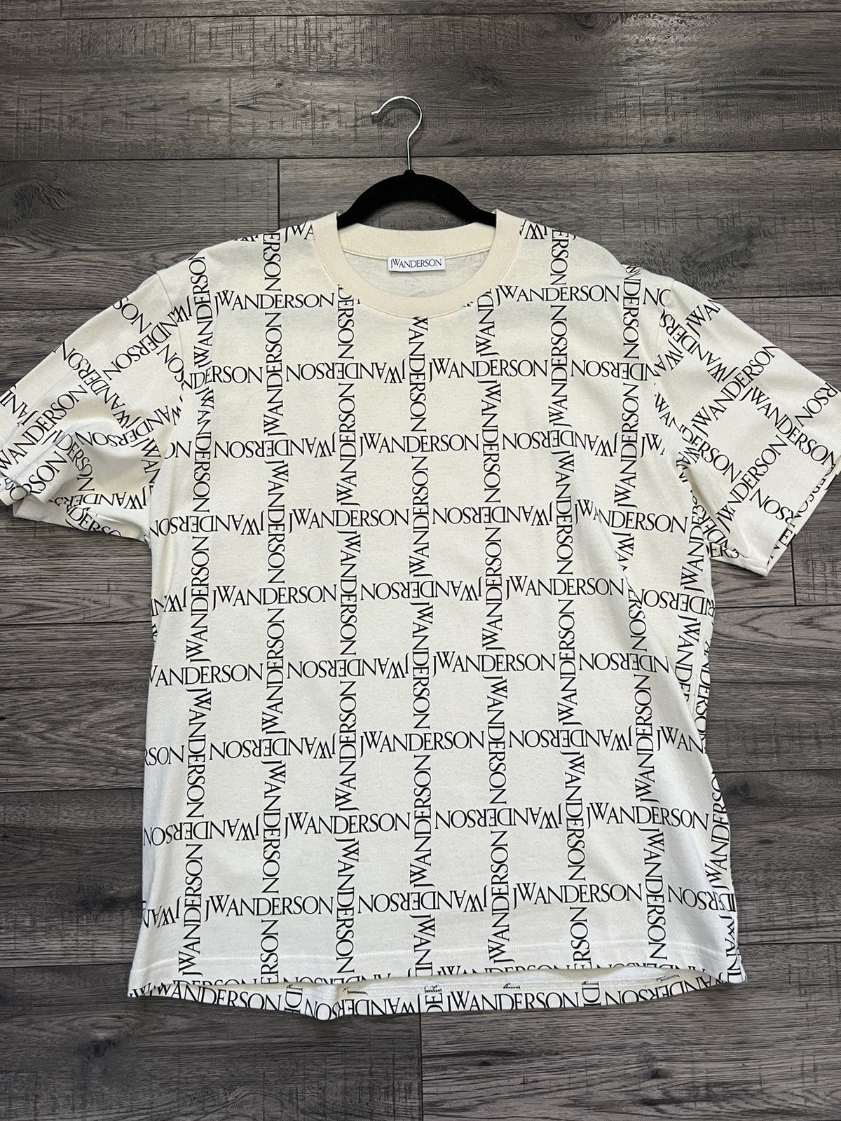 JW Anderson JW Anderson Logo Tshirt Size US M / EU 48-50 / 2 - 1 Thumbnail