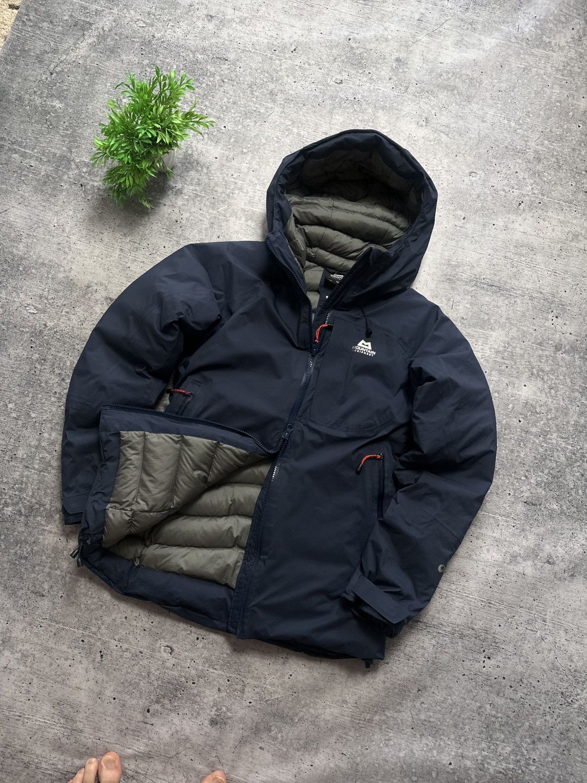 Mountain Equipment Mountain Equipment Triton Membrane Outdoor Mountain Jacket Size S / US 4 / IT 40 - 2 Thumbnail