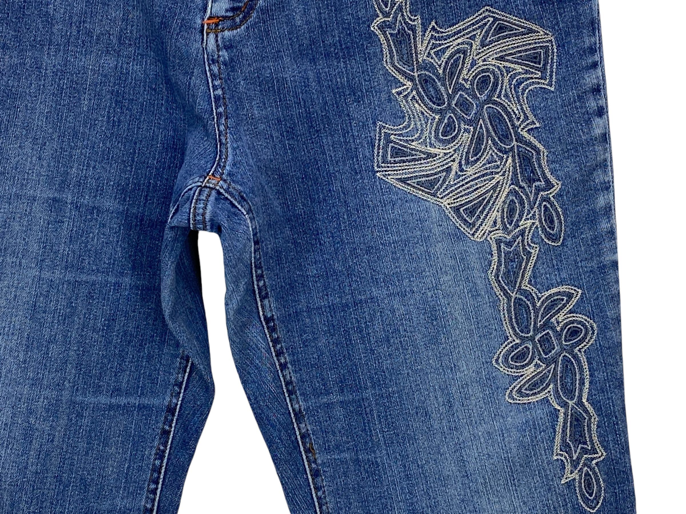 Japanese Brand Flare Jeans Pants Embroided Jeans Size US 32 / EU 48 - 10 Thumbnail
