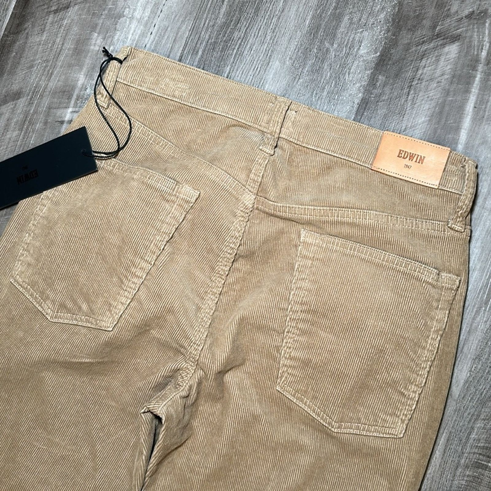 Edwin Edwin Chrissy Corduroy Flare Jeans - 26 Size 26" / US 2 / IT 38 - 4 Thumbnail