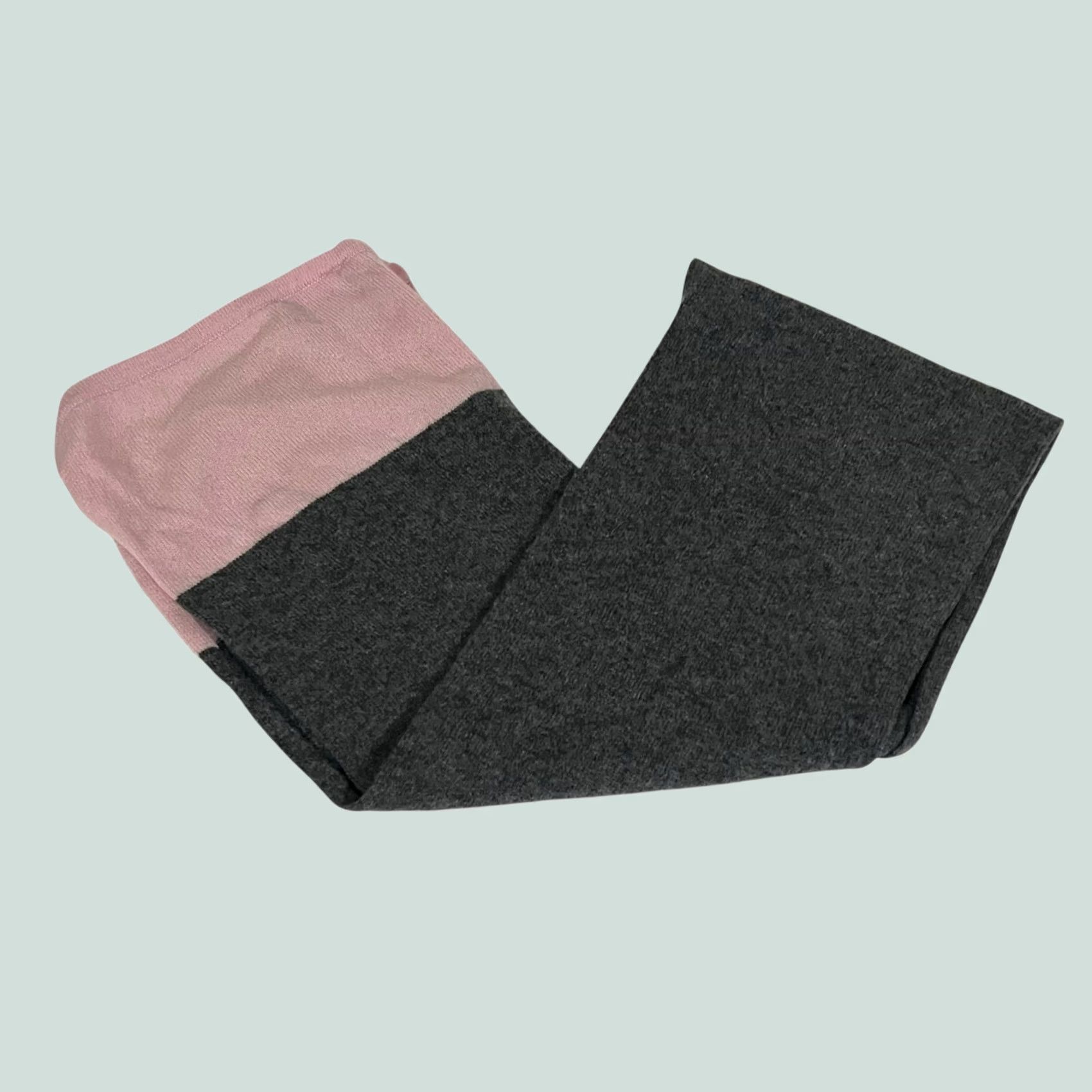 Parker Samuel Parker Clothier Scarf Gray Pink Cashmere 50x9 Made in Scotland Womens Rectangle Colorblock Preppy Classic UK Winter Fall Spring Size ONE SIZE - 1 Thumbnail