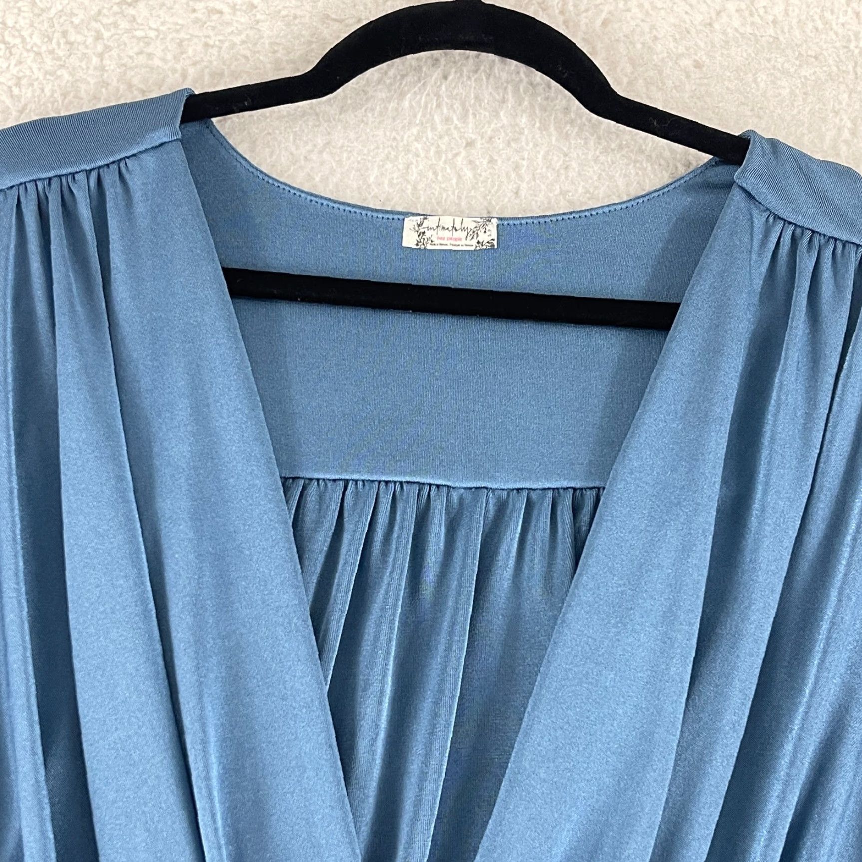 Free People Free People Bodysuit Shirt Women Small Blue Long Sleeve Deep V-Neck Pre-Owned Regular Fit Size S / US 4 / IT 40 - 6 Thumbnail