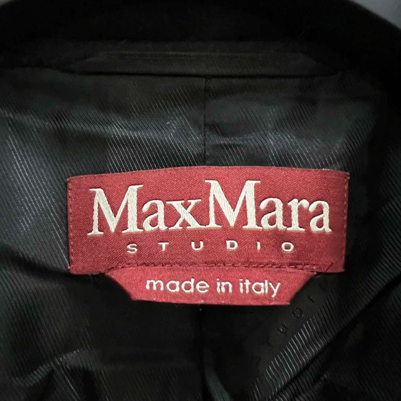 Max Mara Max Mara Black overcoat Size S / US 4 / IT 40 - 2 Thumbnail