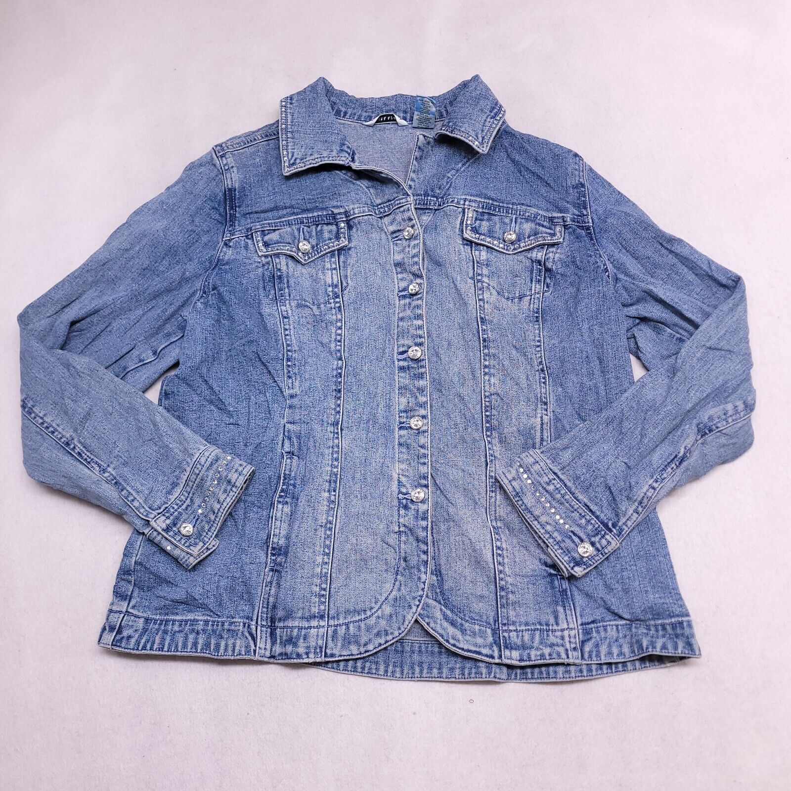 Laura Ashley Laura Ashley Button Up Denim Jean Jacket Womens Size L Blue Size L / US 10 / IT 46 - 2 Thumbnail