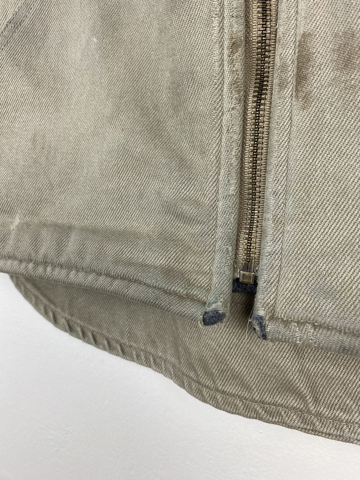 Carhartt Vintage Carhartt Made in USA Work Vest Distressed V19 TAN Size US L / EU 52-54 / 3 - 6 Thumbnail