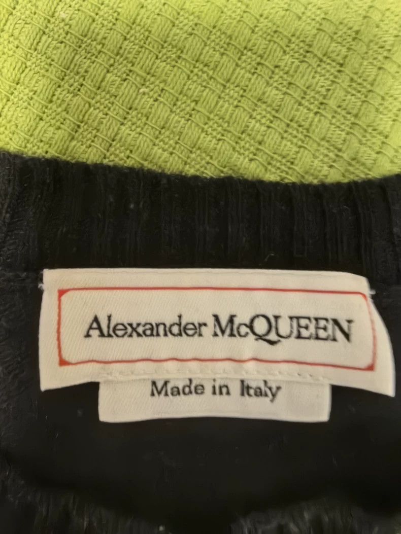 Alexander McQueen Alexander McQUEEN Hollow sleeve trumpet sleeve wool sweater Size XS / US 0-2 / IT 36-38 - 2 Thumbnail