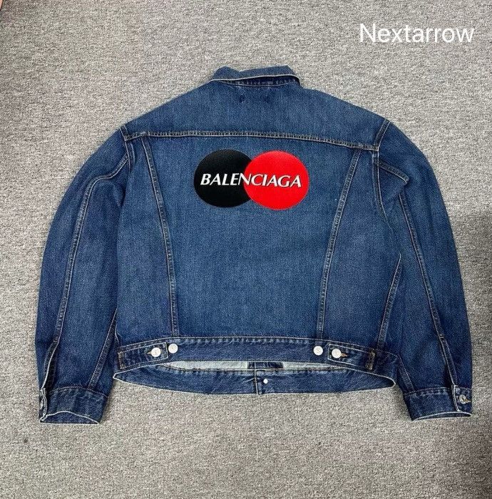 Balenciaga Balenciaga Mastercard washed denim jacket2410-Nextarrow Size US S / EU 44-46 / 1 - 2 Thumbnail