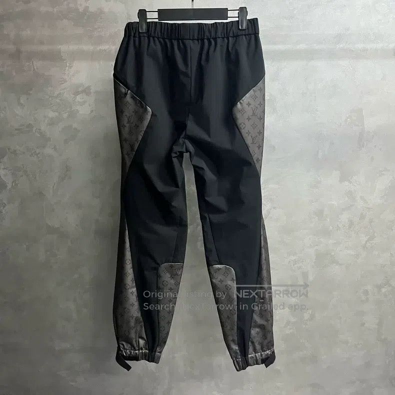 Louis Vuitton Louis Vuitton Black Logo print paneled elastic-waist knit Size US 38 / EU 54 - 5 Thumbnail
