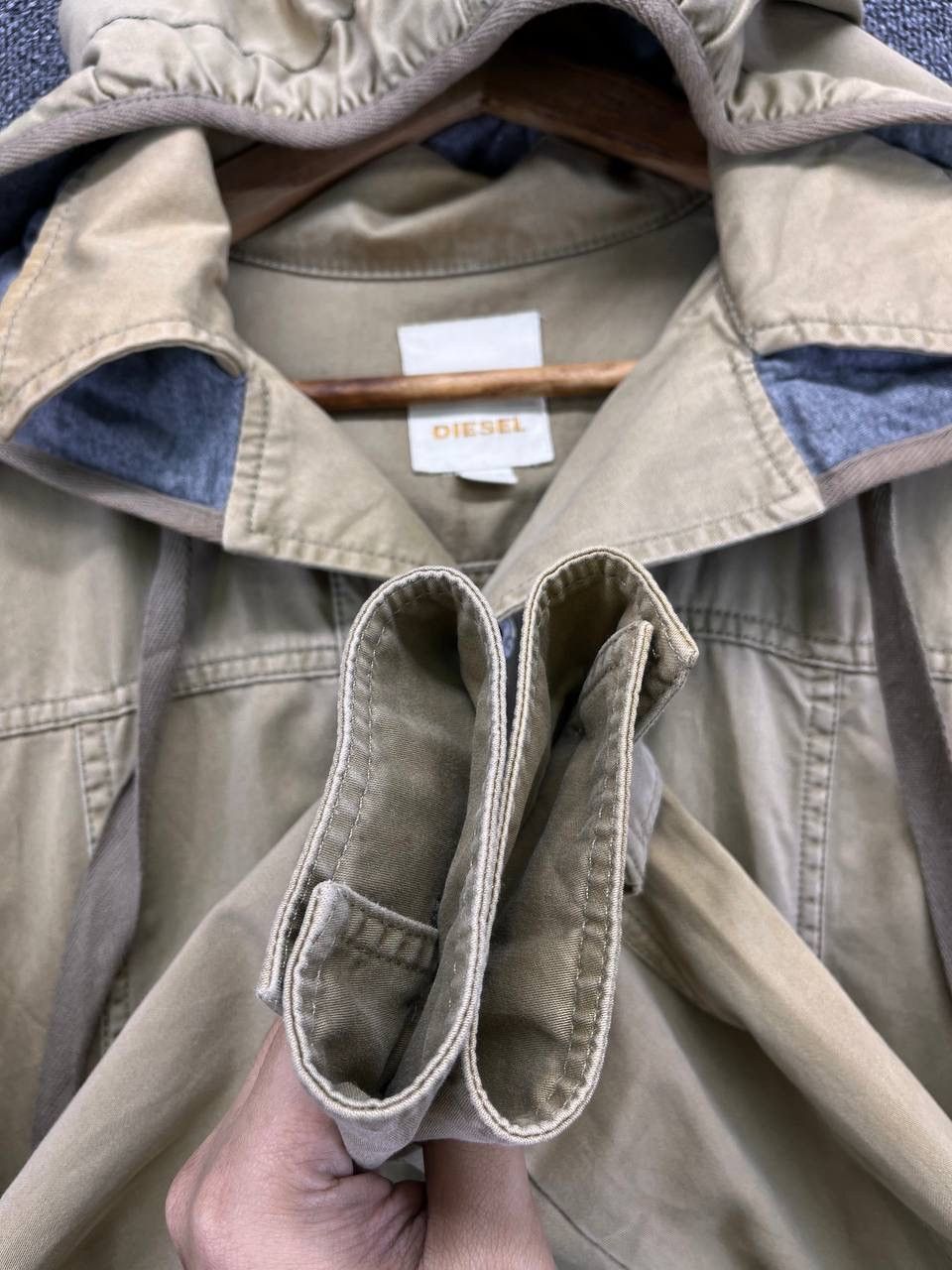 Diesel Vintage Diesel Hoodie Rare Punk Style Long Jacket Size M / US 6-8 / IT 42-44 - 14 Thumbnail