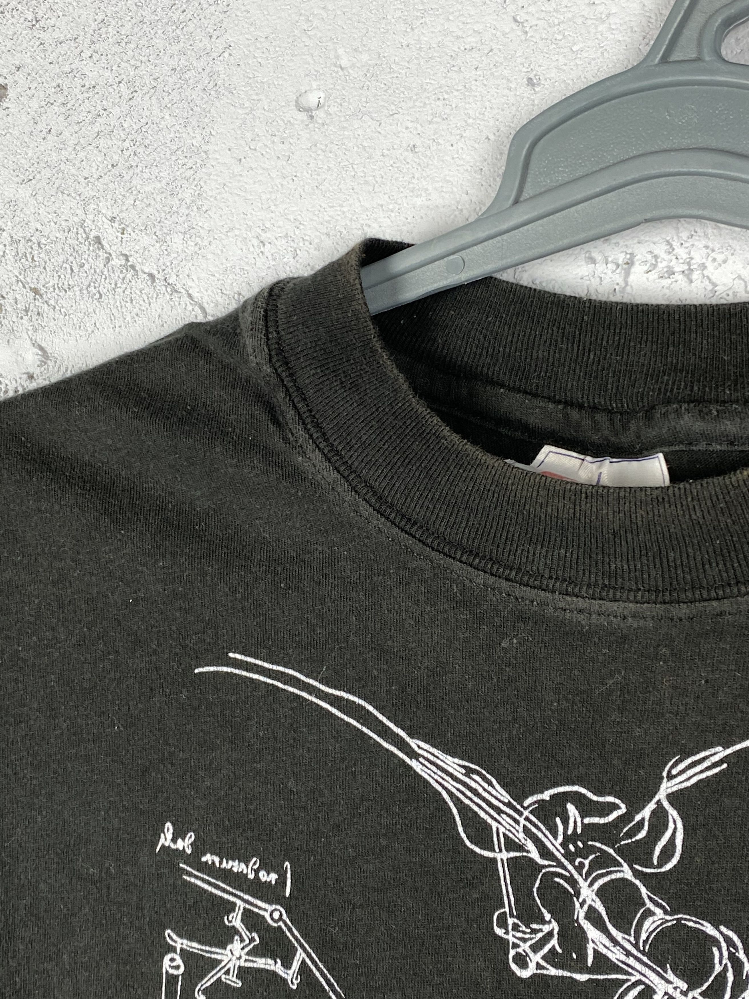 Vintage Vintage Leonardo Da Vinci Vitruvian Man T-Shirt Size US L / EU 52-54 / 3 - 6 Thumbnail