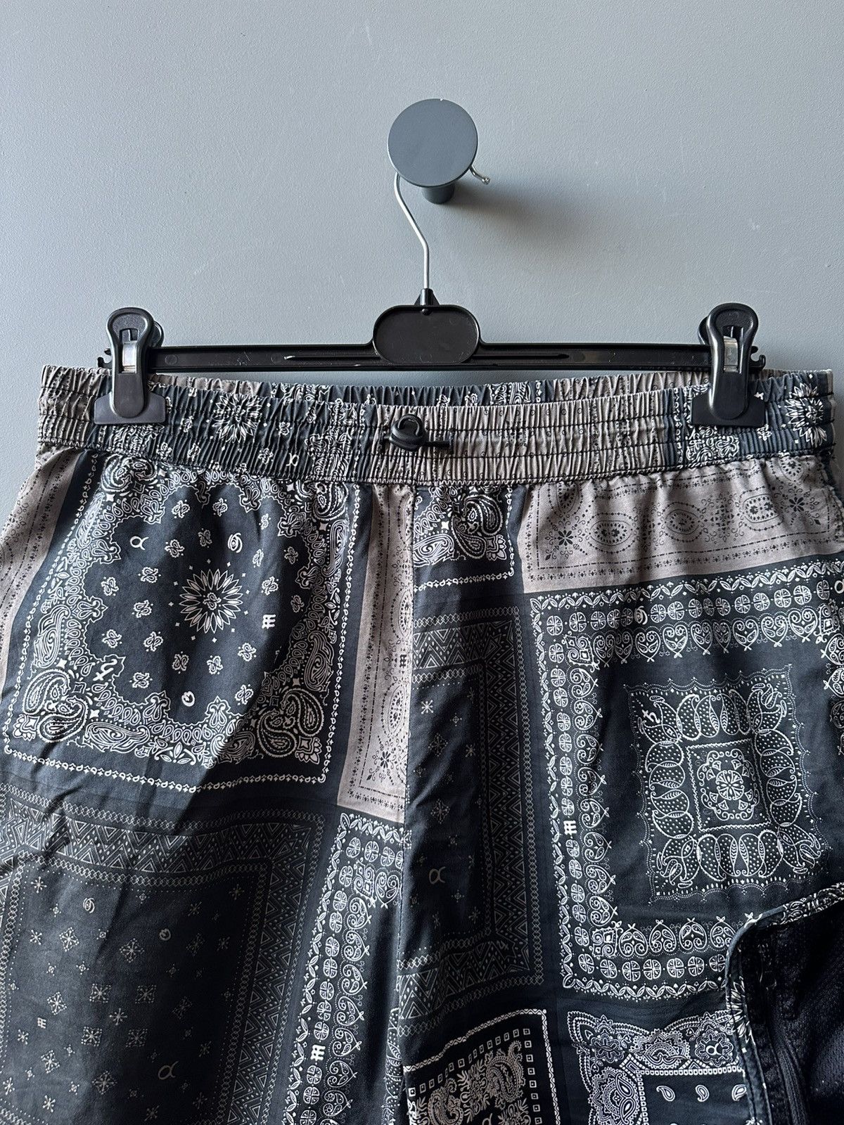 Levi's Levis Bandana Shorts Size 33-38 Size US 36 / EU 52 - 2 Thumbnail