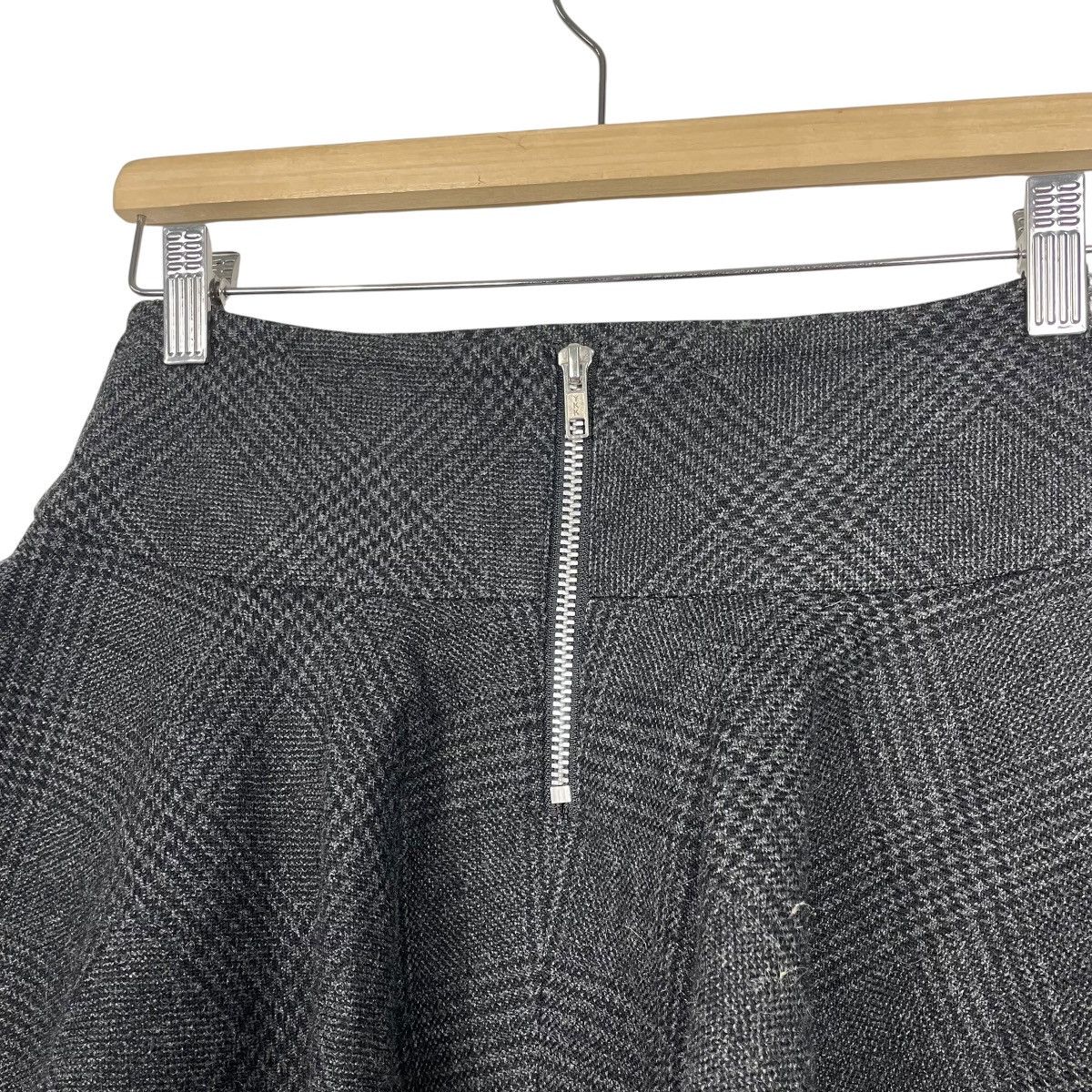 Sacai Sacai Wool Mini Skirt Size 28" / US 6 / IT 42 - 11 Thumbnail