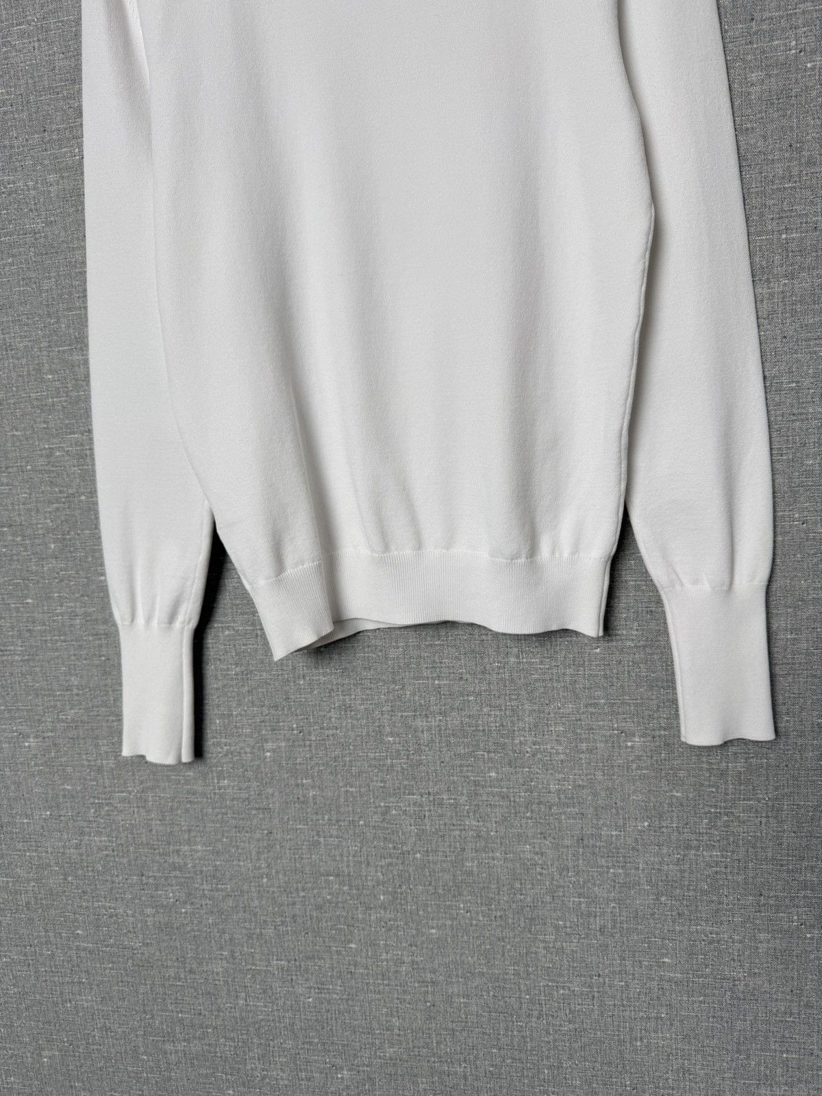 Louis Vuitton Louis Vuitton Uniforms Sweater White With Shoulder Zipper Size M / US 6-8 / IT 42-44 - 11 Thumbnail
