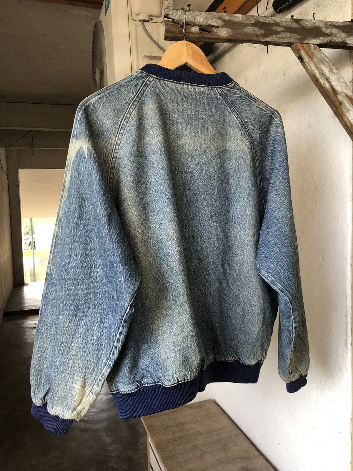 Blue Blue Japan Nice🔥 Vintage Blue Way Indigo Denim Faded Bomber Jacket Size US M / EU 48-50 / 2 - 14 Thumbnail