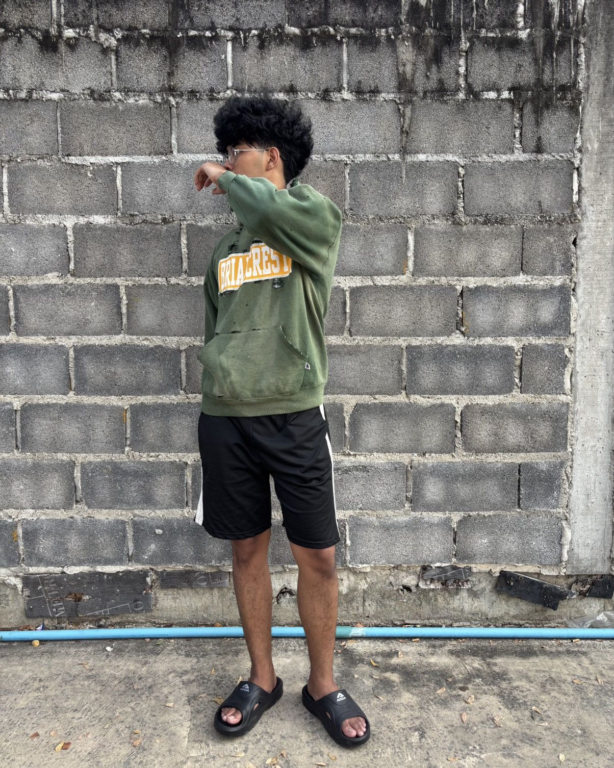 Russell Athletic Thrashed 90s Distressed Russell Faded Hoodie Size US M / EU 48-50 / 2 - 14 Thumbnail