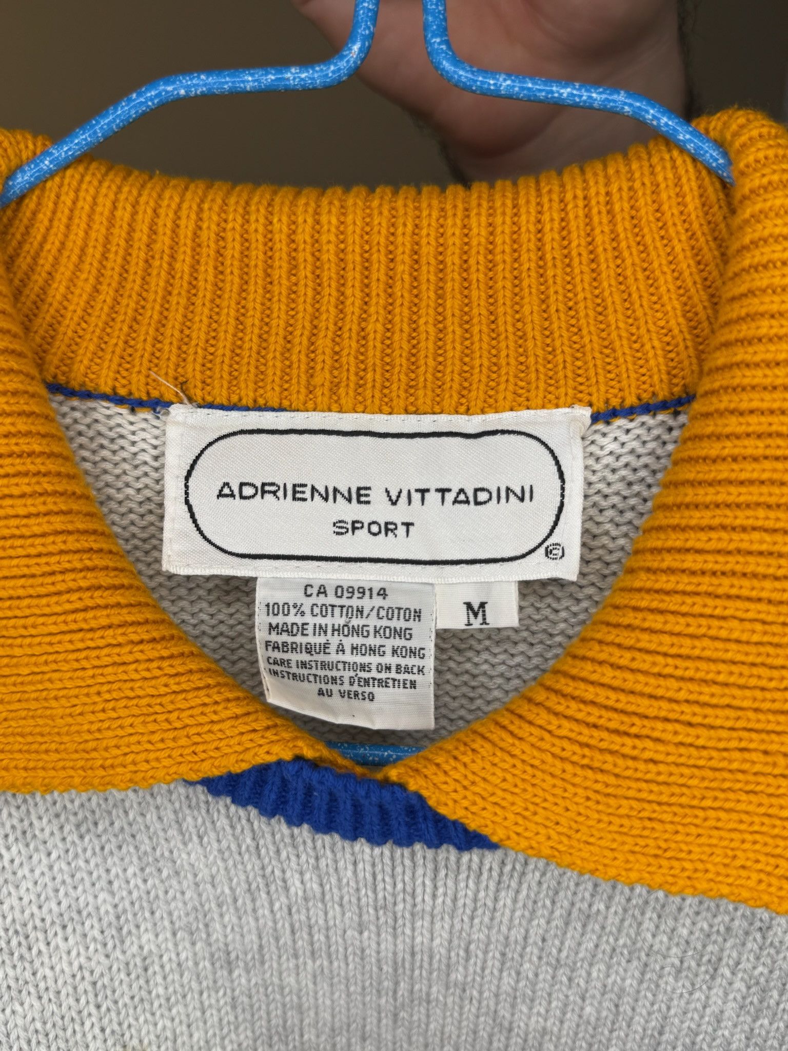 Other Vintage Adrienne Vittadini Sport Graphic Heart Knit Polo (M) Size US M / EU 48-50 / 2 - 3 Thumbnail