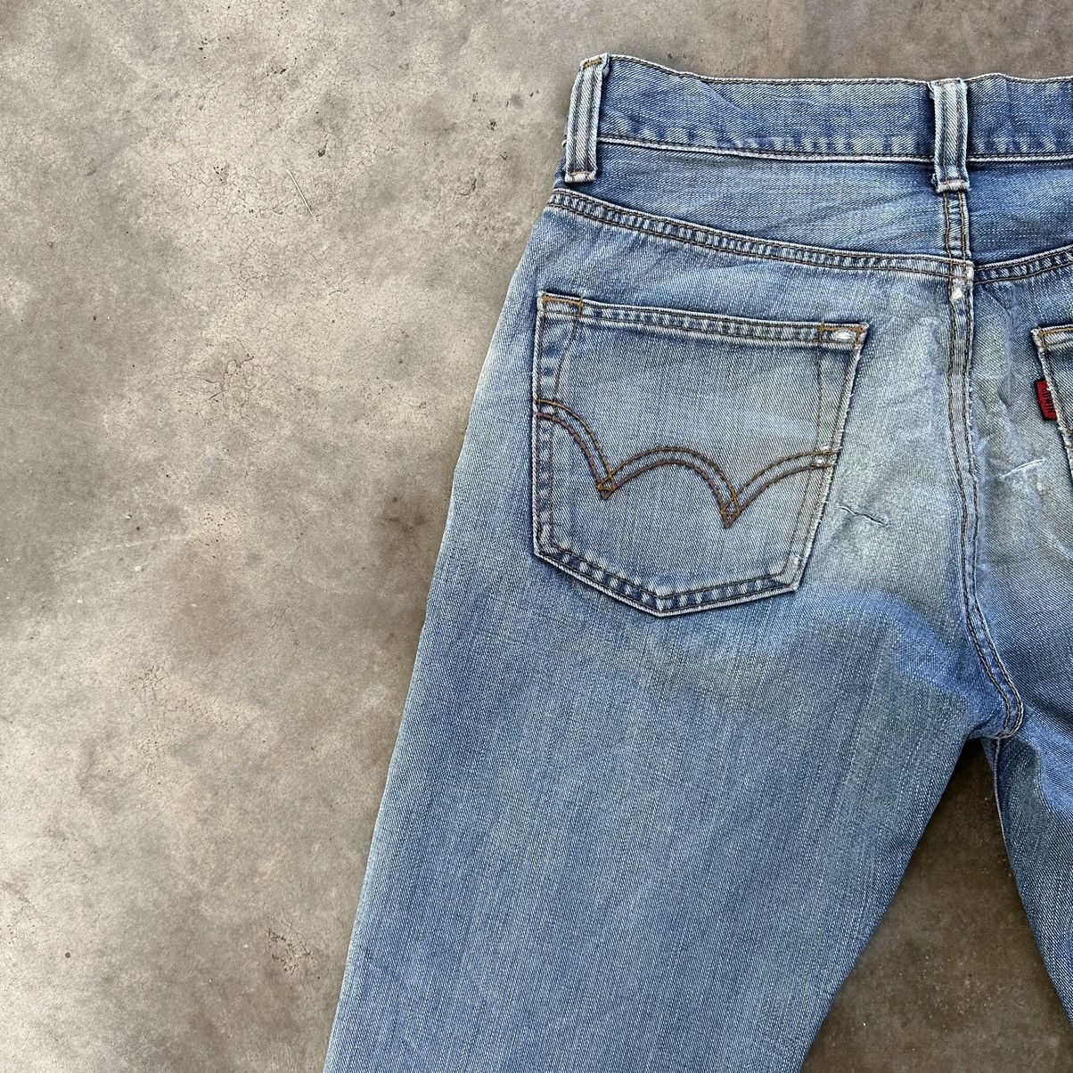 Japanese Brand Vintage Edwin 503 Sick Distressed Faded Denim Jean Pant W32 Size US 32 / EU 48 - 13 Thumbnail