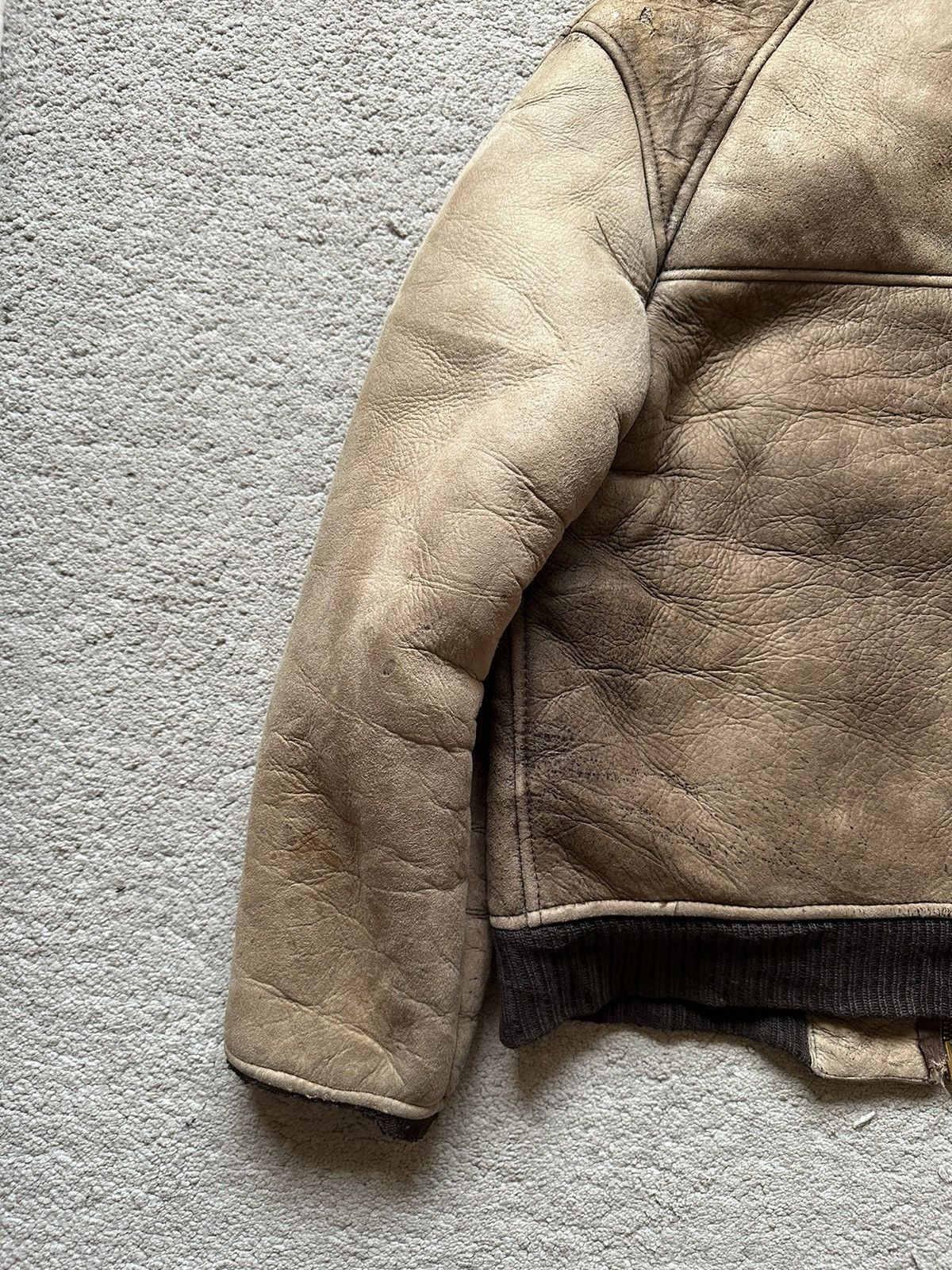 Avirex 1990s Avirex Type-B6 Sheepskin Aviator Jacket Size US L / EU 52-54 / 3 - 14 Thumbnail