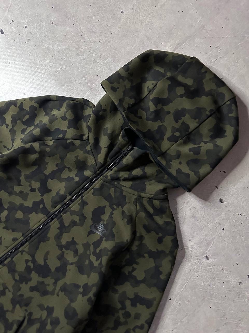 Nike Nike Tech Fleece Full-Zip Hoodie Camo Green Men’s M Y2K Size US M / EU 48-50 / 2 - 3 Thumbnail
