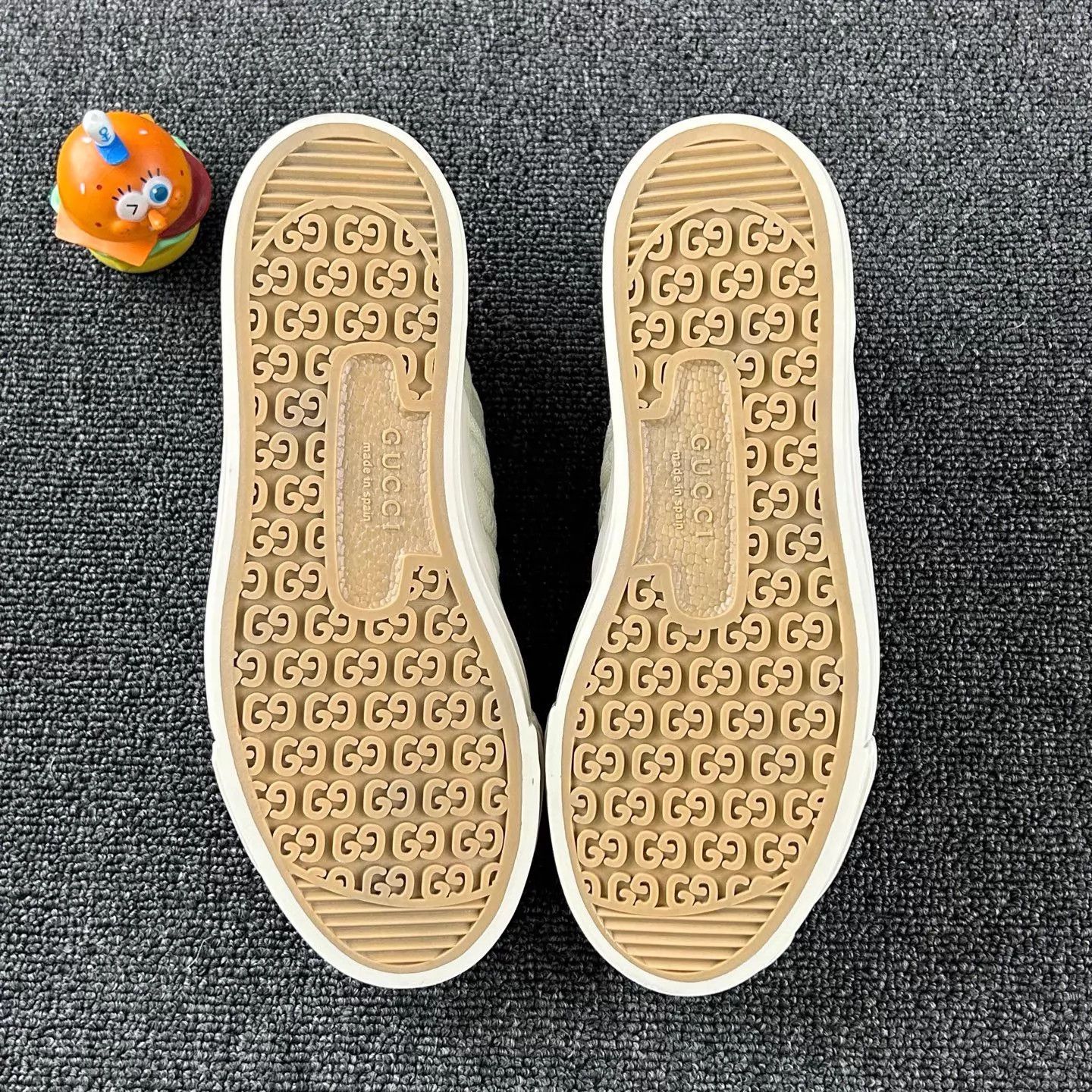 Gucci Gucci Classic Platform Canvas Sneaker EU 36 HB6542 Size US 5.5 / IT 35.5 - 6 Thumbnail