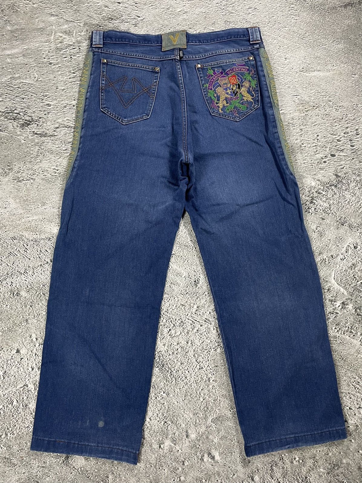 Giovanni Valentino Giovanni Valentino Jeans vintage baggy embroidery Size US 38 / EU 54 - 1 Thumbnail