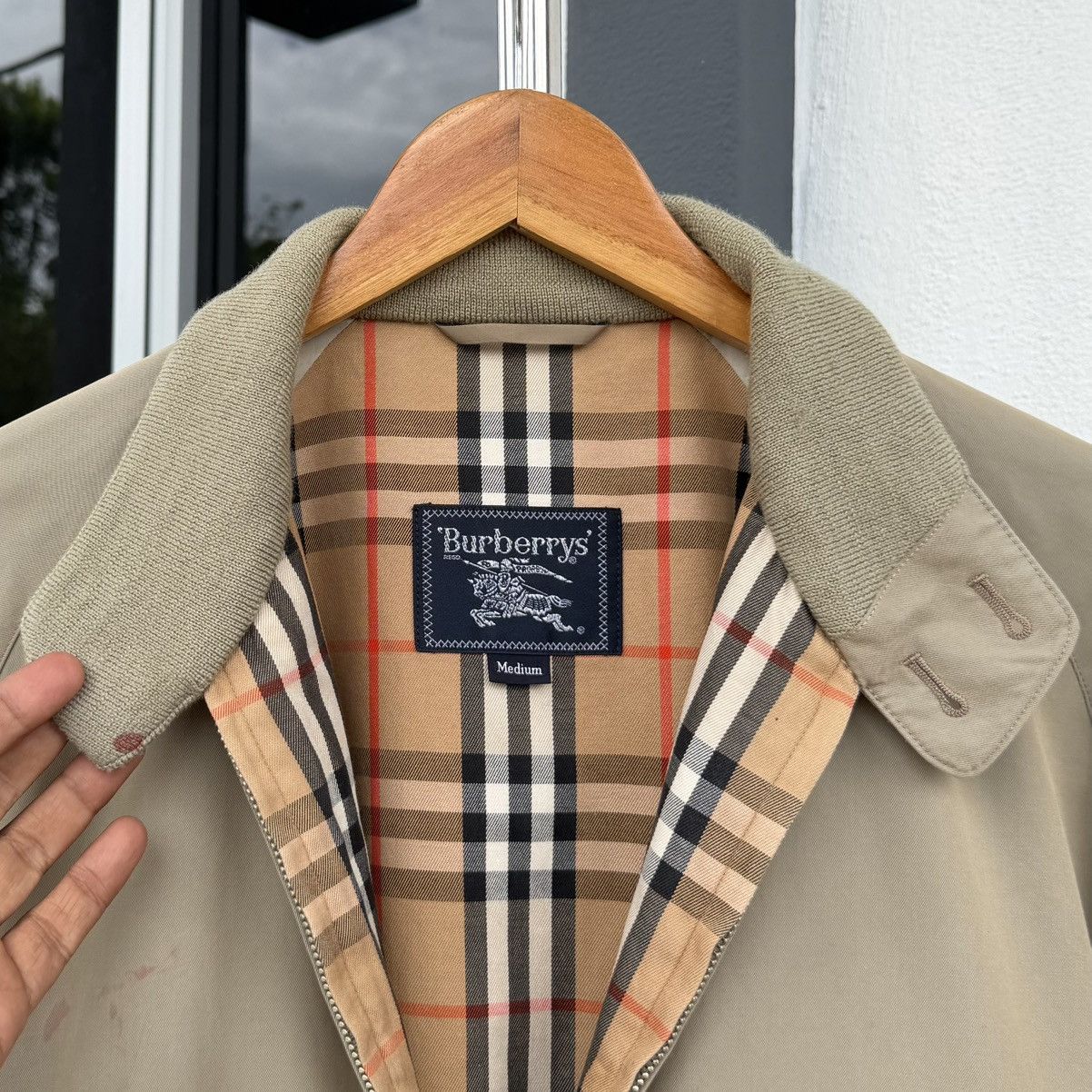 Burberry Vintage Burberry’s Nova Check Bomber Jacket Classic Luxury Size US M / EU 48-50 / 2 - 9 Thumbnail