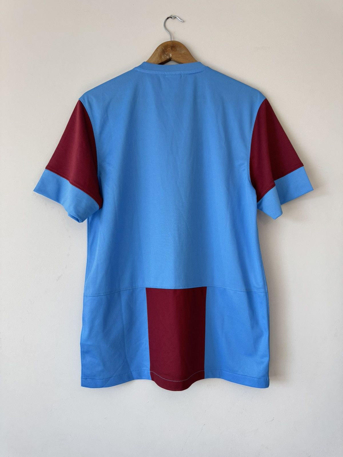 Nike Trabzonspor 2013-2014 Home Soccer Jersey Nike Football Shirt Size US M / EU 48-50 / 2 - 2 Thumbnail