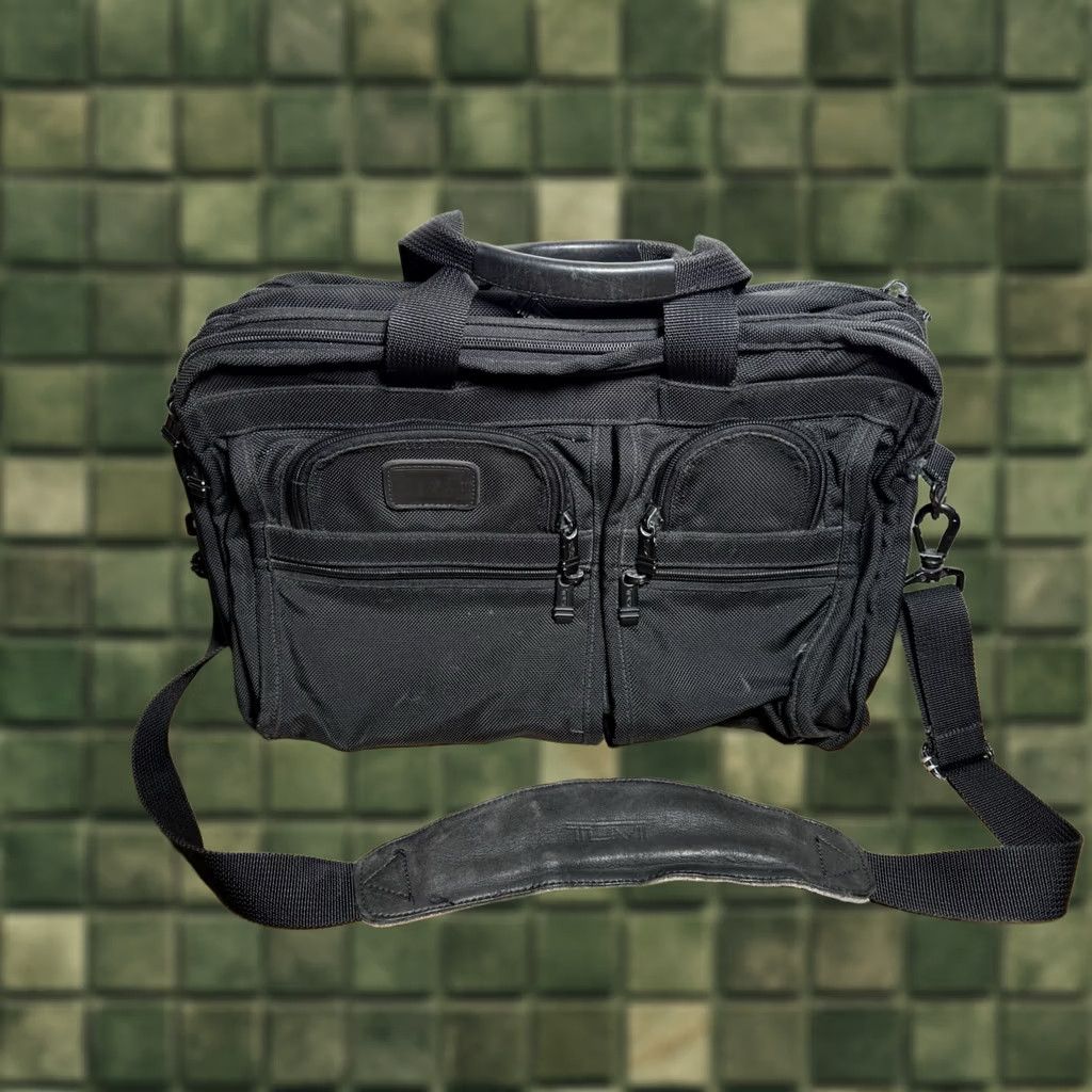 Tumi Tumi Bag Large Black Alpha 204D3 Ballistic Nylon Expandable Briefcase Strap Size ONE SIZE - 1 Thumbnail