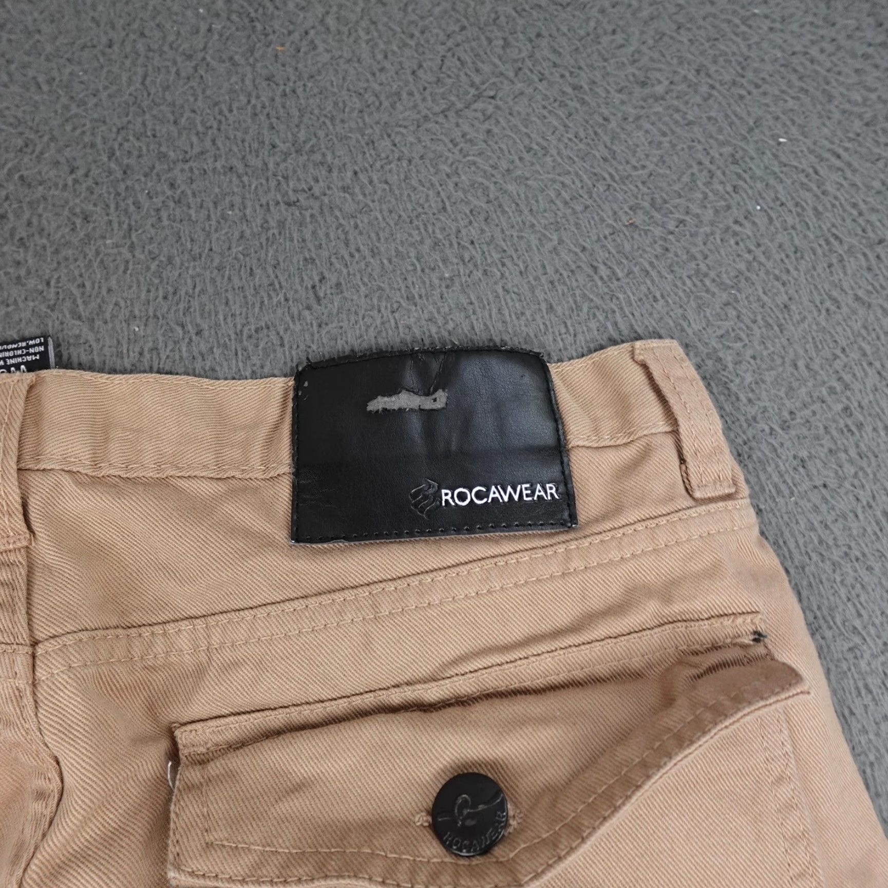 Rocawear Rocawear Jeans Mens 36x32 Tan Khaki Straight Leg Embroidered Back Flap Pockets Size US 36 / EU 52 - 6 Thumbnail