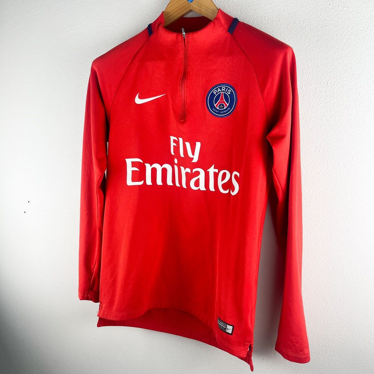 Nike Nike PSG Dry Fly Emirates Drill Football Top Sz S Red White Size US S / EU 44-46 / 1 - 2 Thumbnail