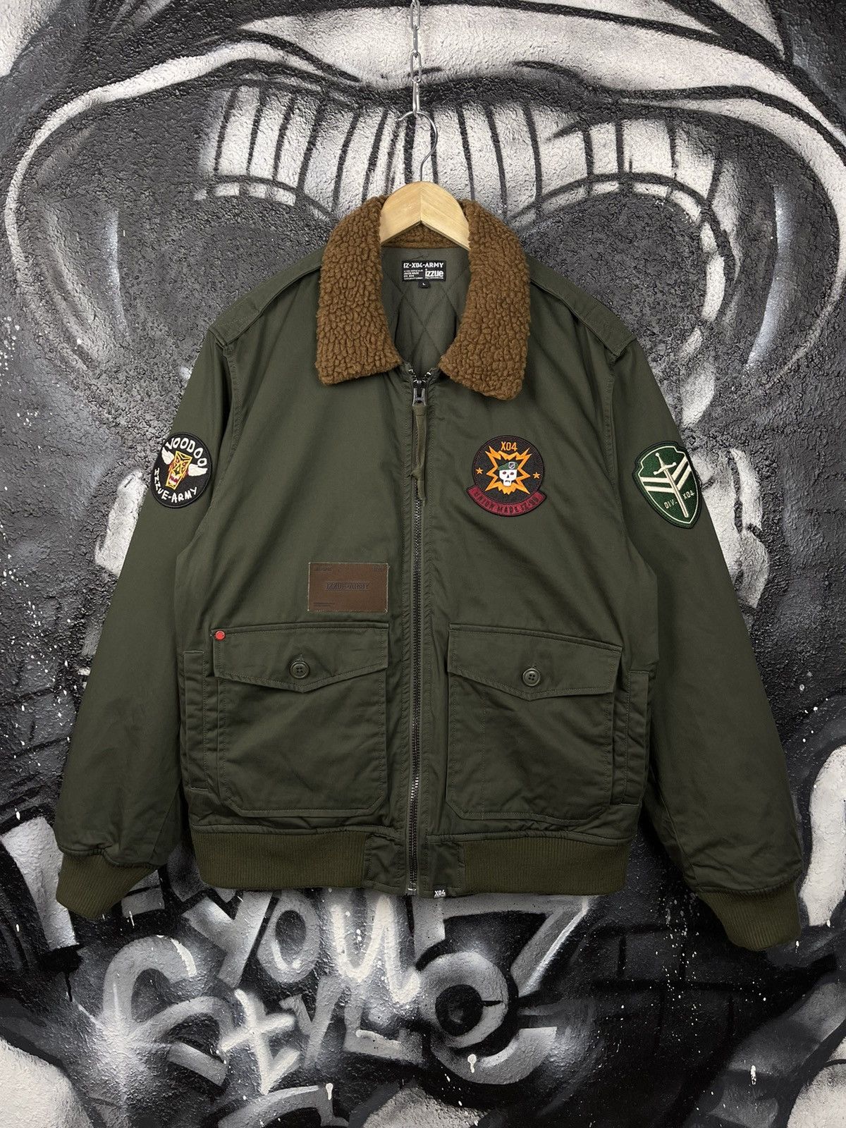 izzue Izzue X04 Army Patched Aviator Bomber Jacket Men’s Size L Size US L / EU 52-54 / 3 - 3 Thumbnail