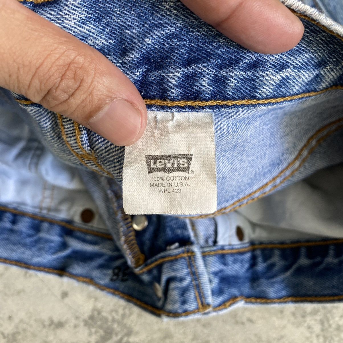 Levi's Vintage Levis 501 Stonewashed Powder Blue Denim Jeans Size US 30 / EU 46 - 23 Thumbnail