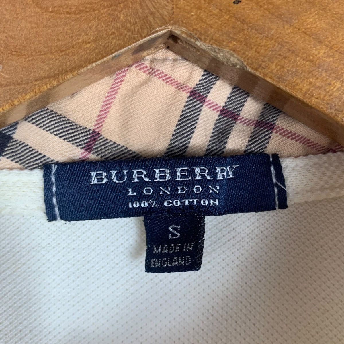 Burberry Vintage BURBERRY LONDON Made In England Nova Collar Shirt Size US S / EU 44-46 / 1 - 5 Thumbnail