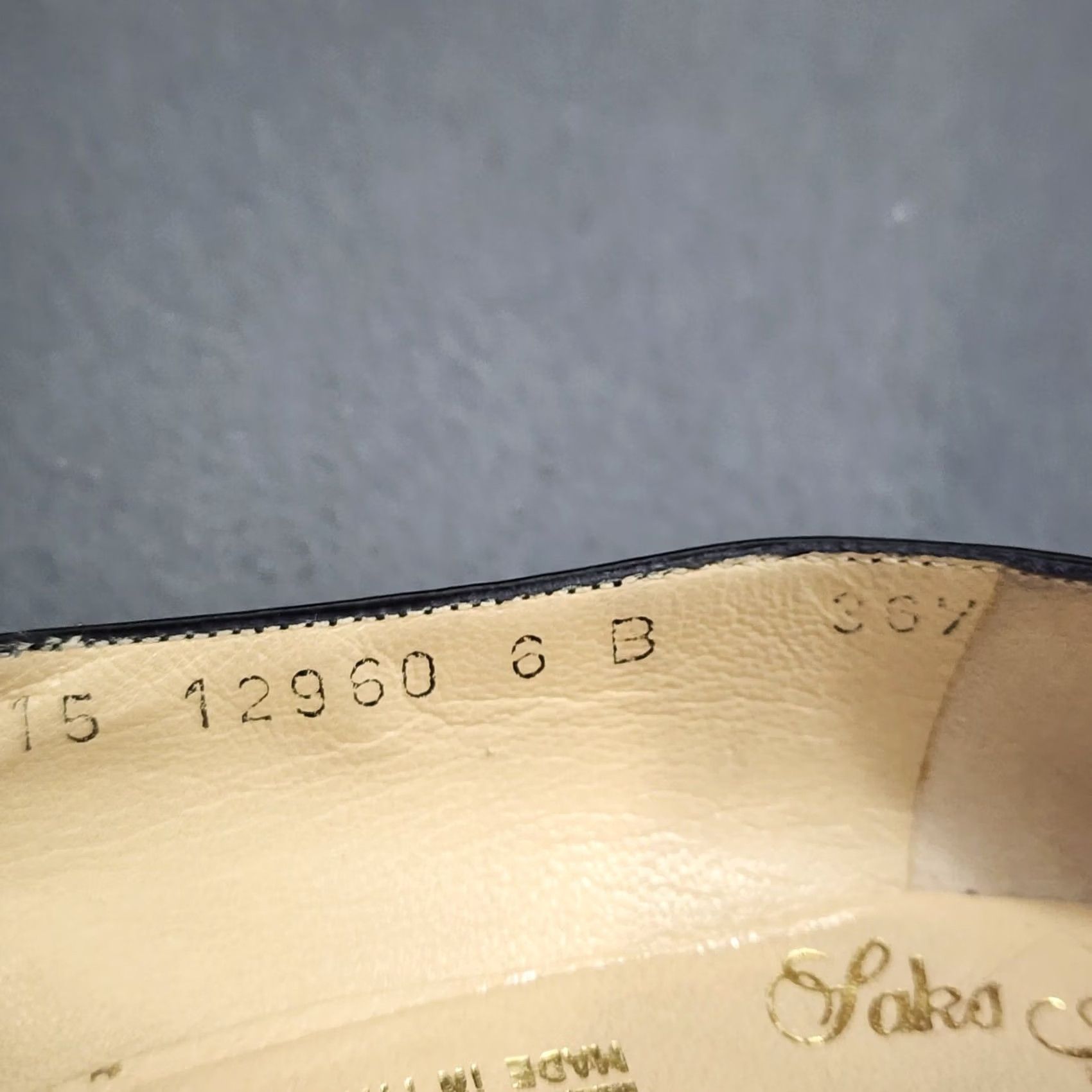 Salvatore Ferragamo VINTAGE Salvatore Ferragamo Pumps Womens 6B Black Leather Italy 2" Heel Pump Womens Mens? Size US 6 / IT 36 - 7 Thumbnail