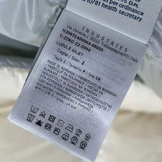Moncler Moncler cream white parana down vest women's 2 Size XS / US 0-2 / IT 36-38 - 5 Thumbnail