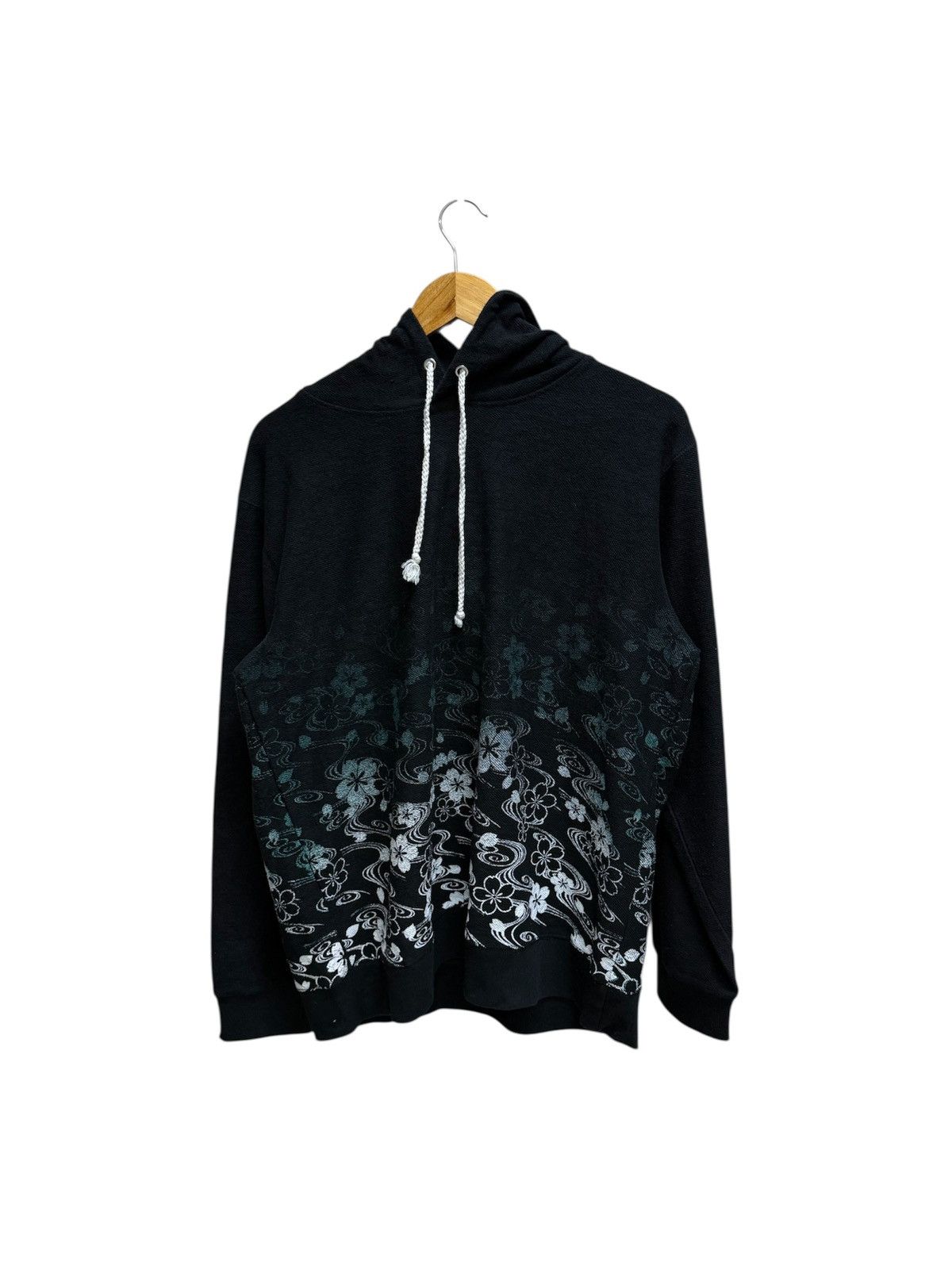 Japanese Brand Japanese Sakura Overprint Pullover Sweater Hoodie Size US M / EU 48-50 / 2 - 1 Thumbnail