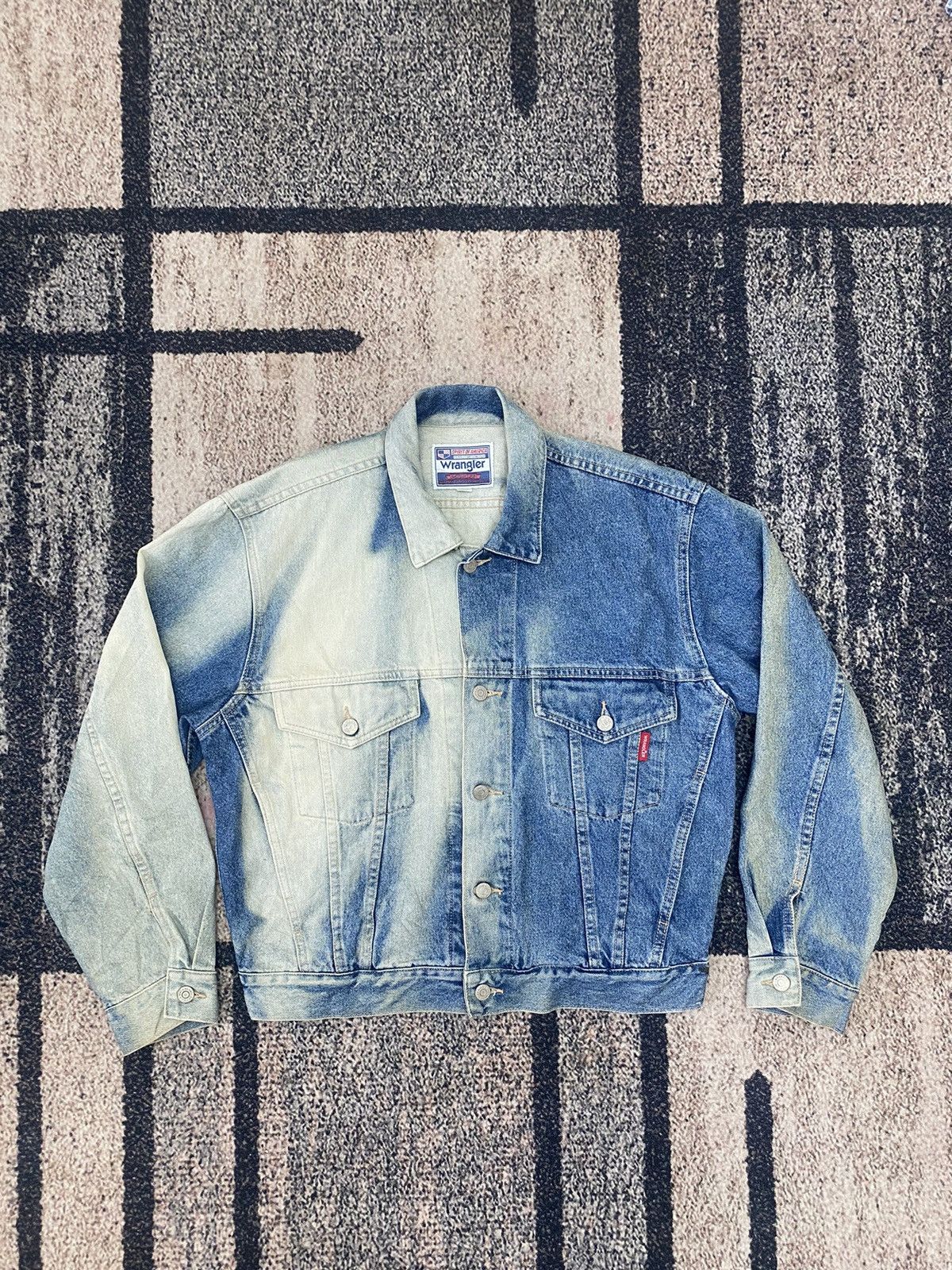Wrangler Vtg Wrangler Spirit Of America Sun Faded Colour Denim Jacket Size US M / EU 48-50 / 2 - 1 Thumbnail