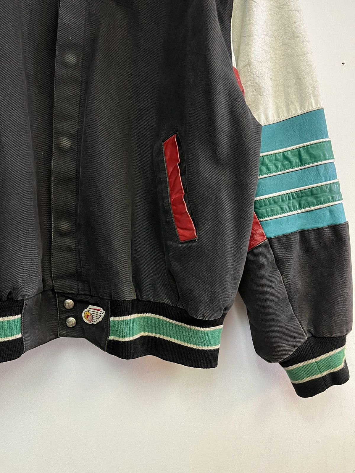 Jeff Hamilton 90’s Jeff Hamilton Chicago Bulls Jacket Size US XL / EU 56 / 4 - 6 Thumbnail