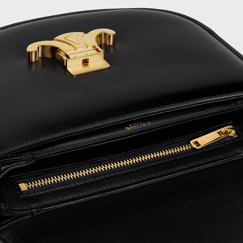 Celine o1w1db10426 Size: OS/Chain Besace Clea in Black Size ONE SIZE - 5 Thumbnail