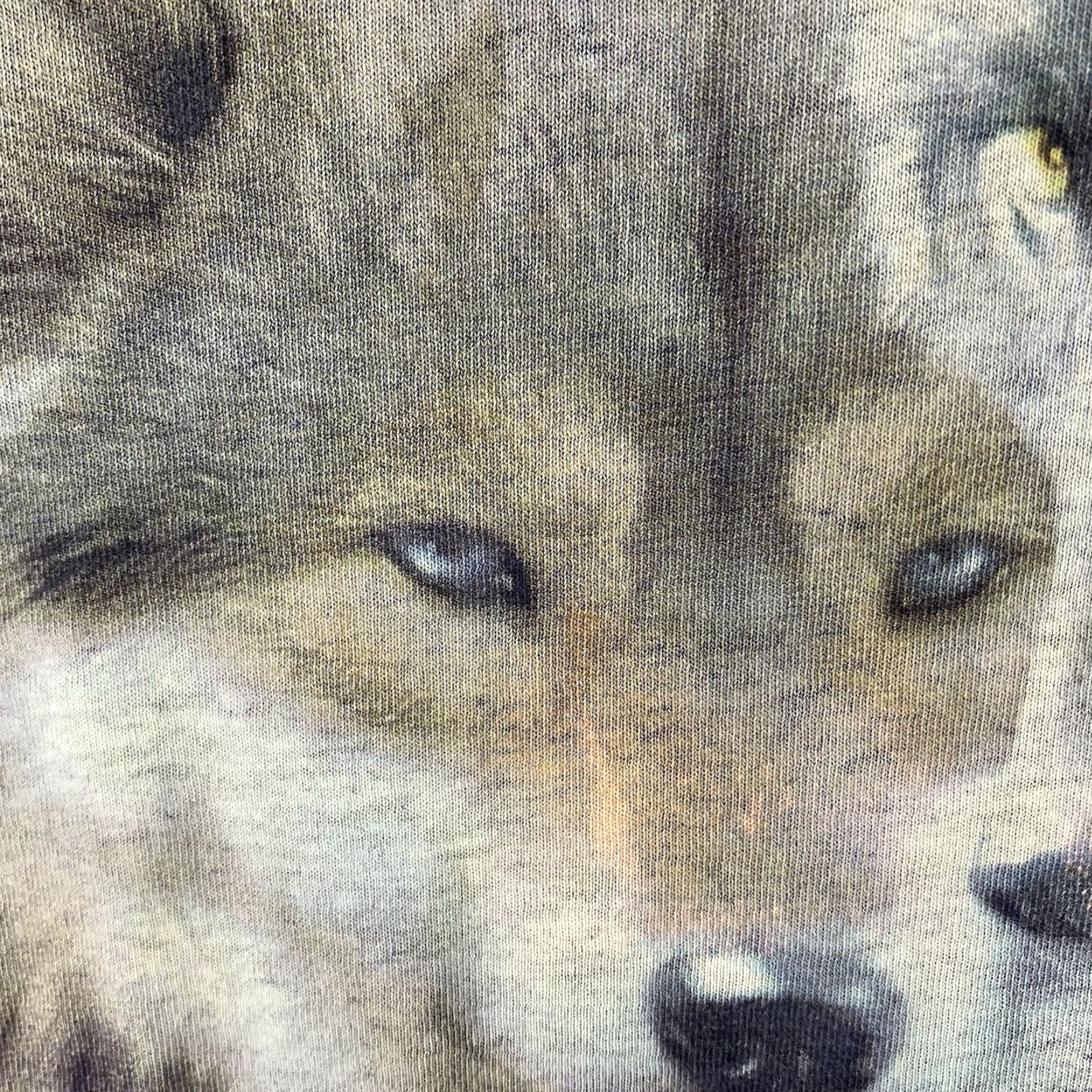 The Mountain VINTAGE The Mountain T-Shirt Unisex Adults XL Purple Graphic Print Nature 2010s Wolf Dreamcatcher Tie Dye Size US XL / EU 56 / 4 - 4 Thumbnail