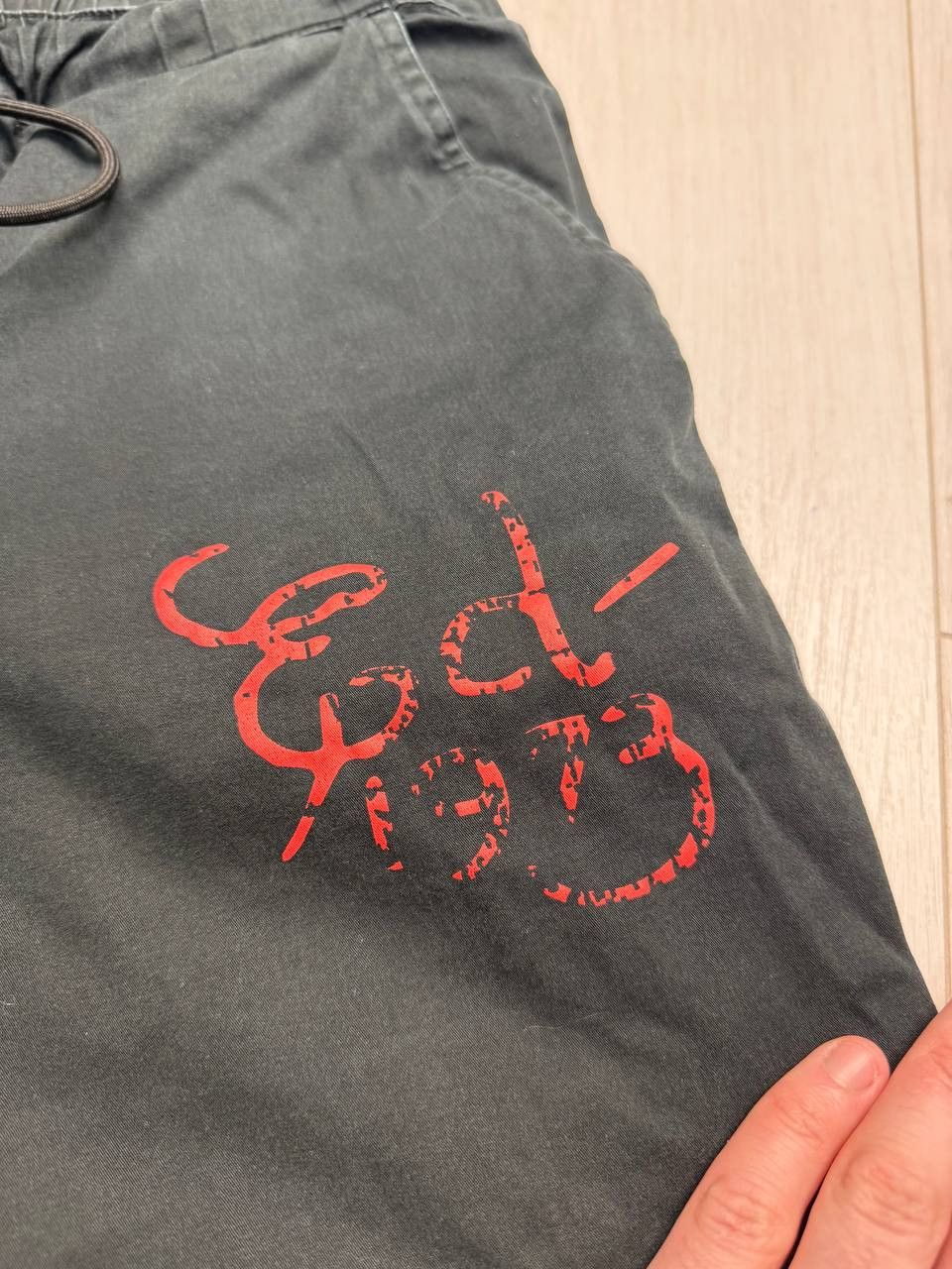 Christian Audigier Ed Hardy Urban Outfitters Embroidered Logo Cargo size S Size 28" / US 6 / IT 42 - 7 Thumbnail