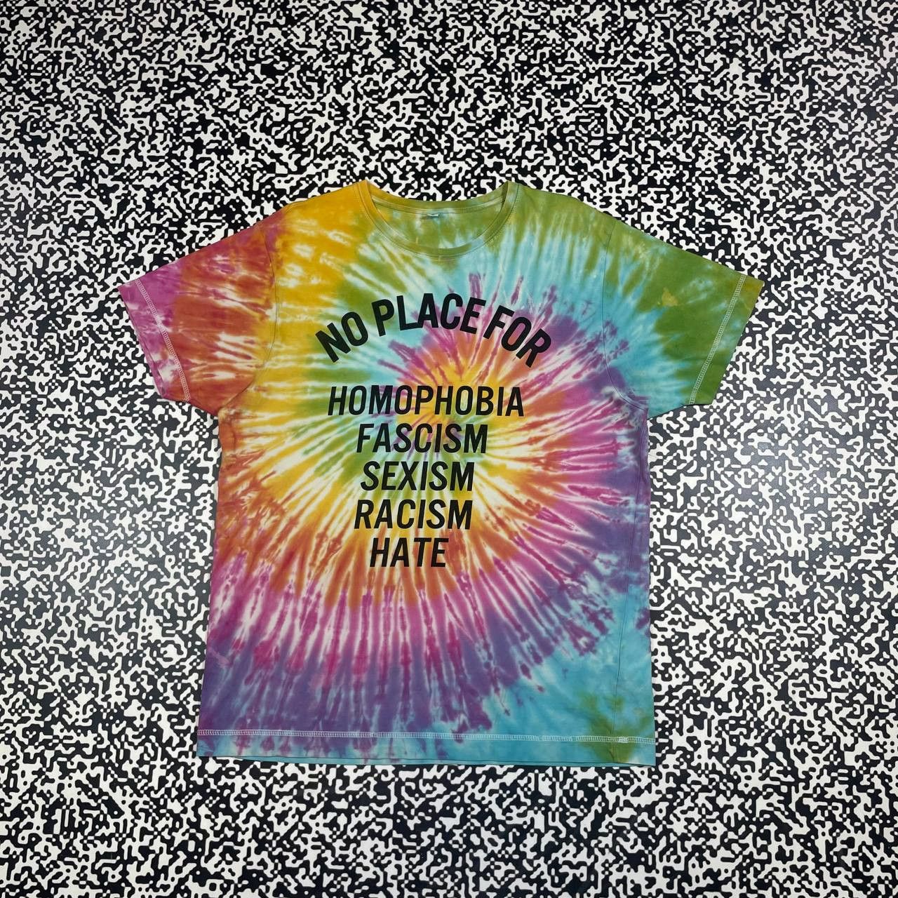 Vintage Vintage Y2K Humor Tie Dye Sex Hate T-shirt Size US L / EU 52-54 / 3 - 1 Thumbnail