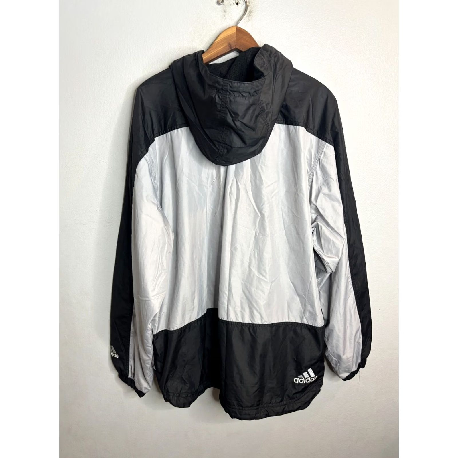 Adidas VINTAGE adidas Jacket Mens L Windbreaker Full Zip Size Size US L / EU 52-54 / 3 - 6 Thumbnail