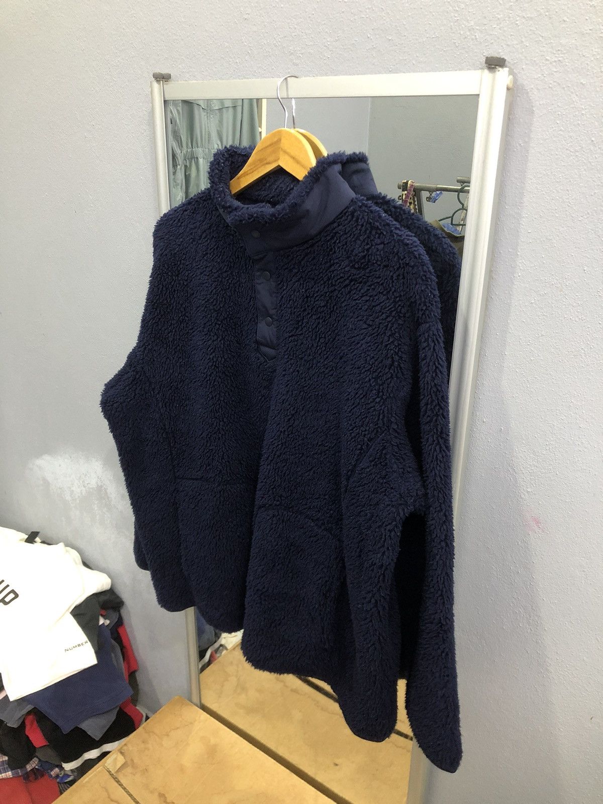 Uniqlo × White Mountaineering Uniqlo x White Mountaineering Navy Fleece Pullover Size US XL / EU 56 / 4 - 2 Thumbnail