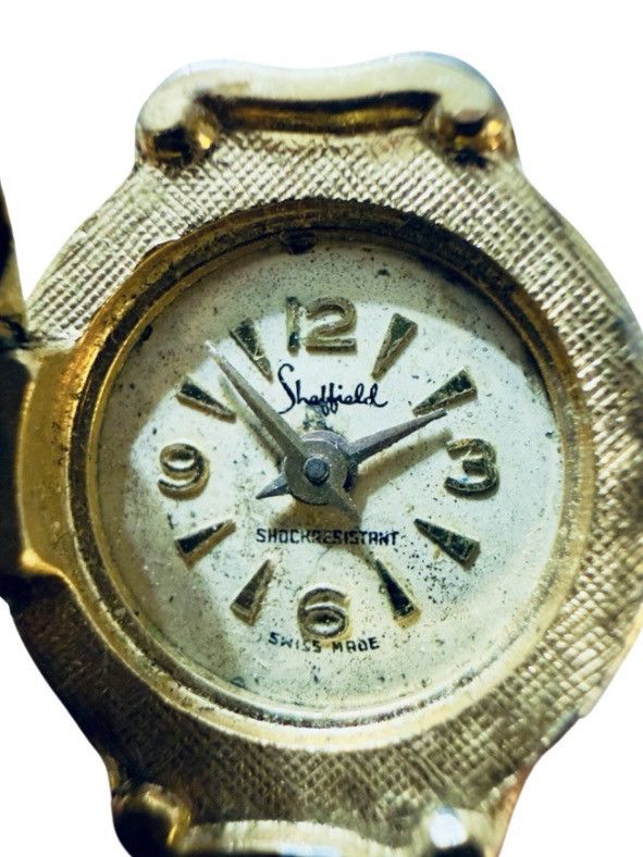 Other Sheffield Swiss Made Ring Watch Gold Tone Hinged Cover AS-IS Size ONE SIZE - 1 Thumbnail