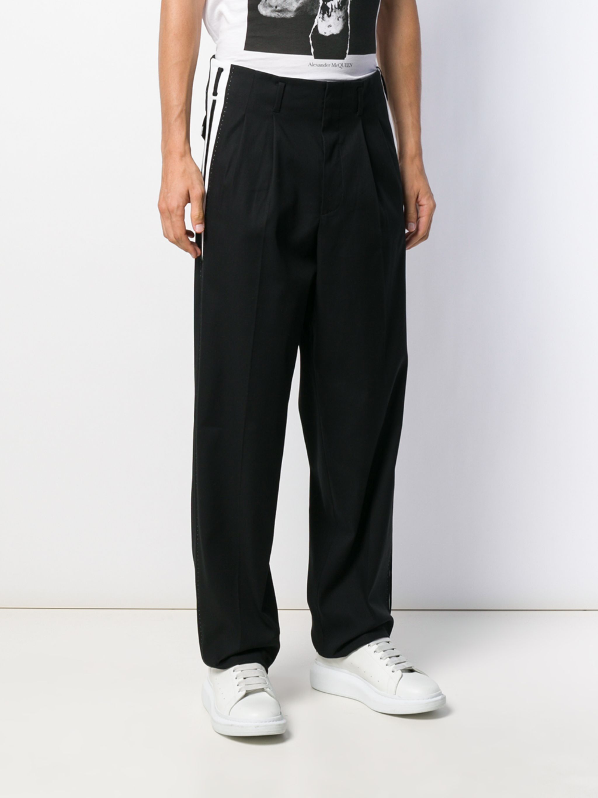 Dolce & Gabbana o1y0125 Casual Pant in Black Size US 32 / EU 48 - 2 Thumbnail