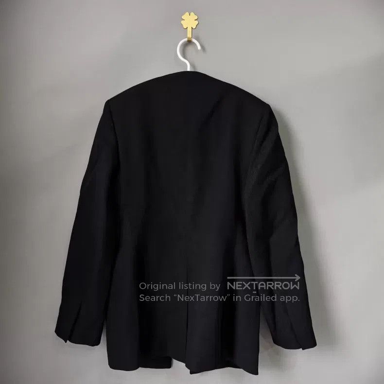 Louis Vuitton Louis Vuitton Solid double-breasted blazer Size XS / US 0-2 / IT 36-38 - 2 Thumbnail