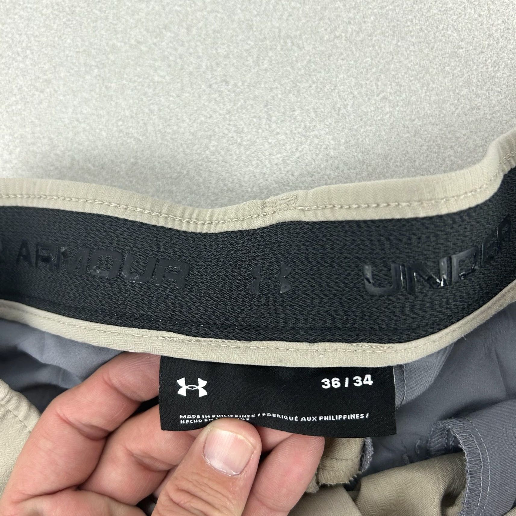 Under Armour Under Armour Pants Mens 36x34 Khakis Beige Golf Stretch Chino Straight Size US 36 / EU 52 - 3 Thumbnail
