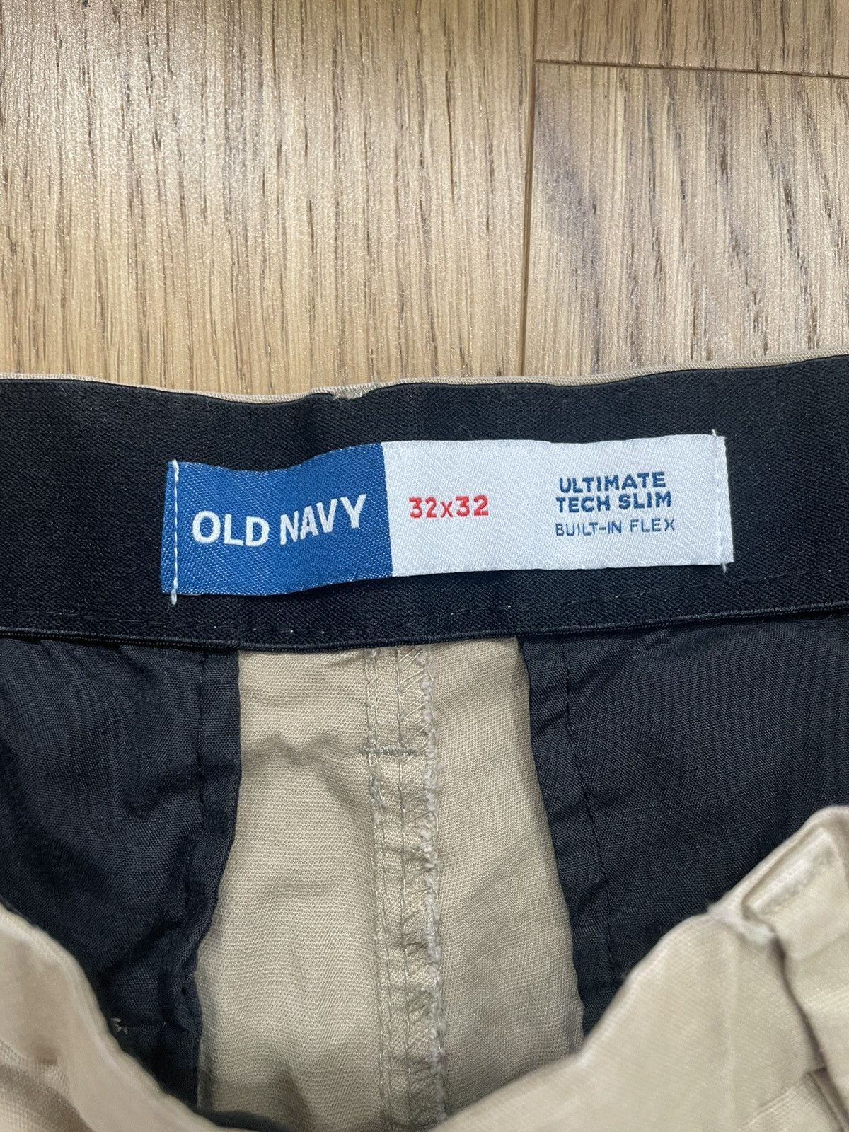 Old Navy Old Navy Ultimate Tech Slim Pant Size US 32 / EU 48 - 3 Thumbnail