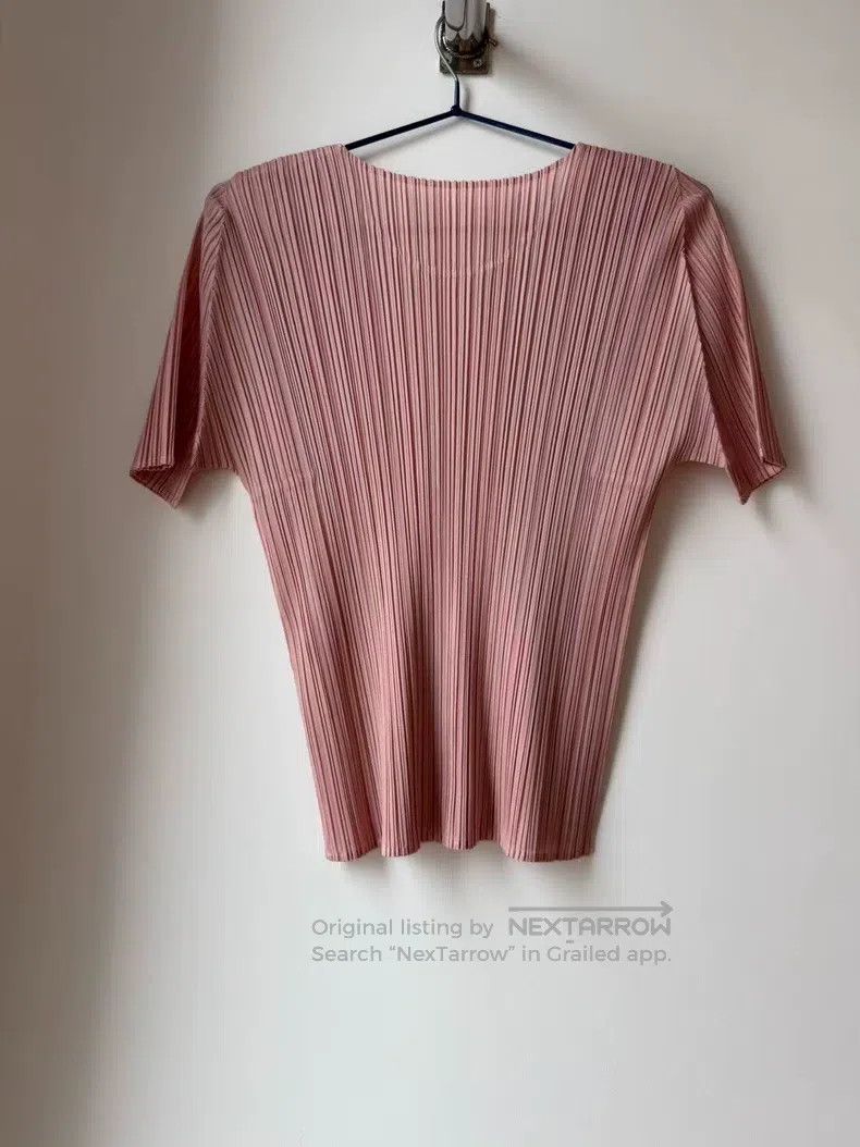 Issey Miyake Issey Miyake Pink Short Sleeve Top Size L / US 10 / IT 46 - 2 Thumbnail